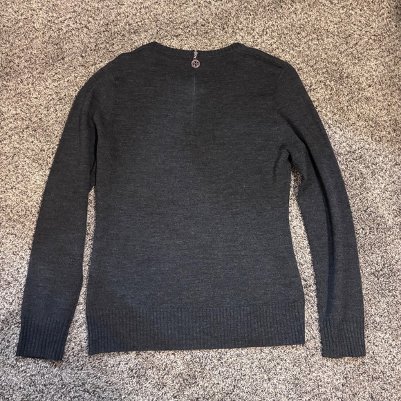 Tory Burch Charcoal Gray 100% Wool Metallic Logo Zip Back Sweater Womens Large - Picture 2 of 7
